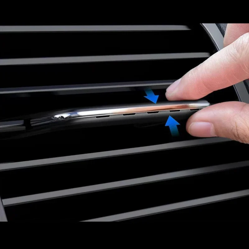 Car Air Conditioning Vent Outlet Aromatherapy Mini Clip Diffuser - Image 5